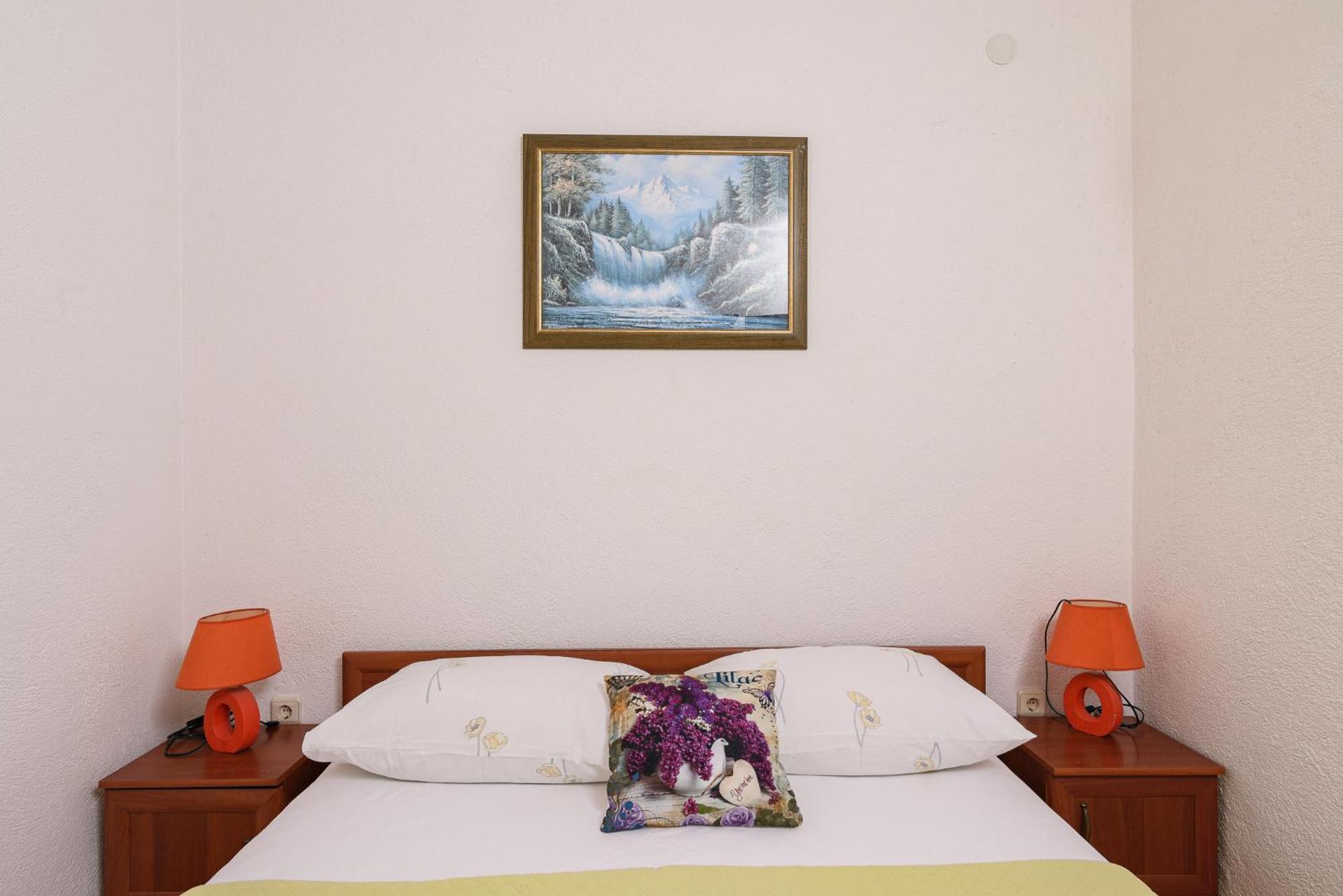 Apartmani Suki トロギール エクステリア 写真