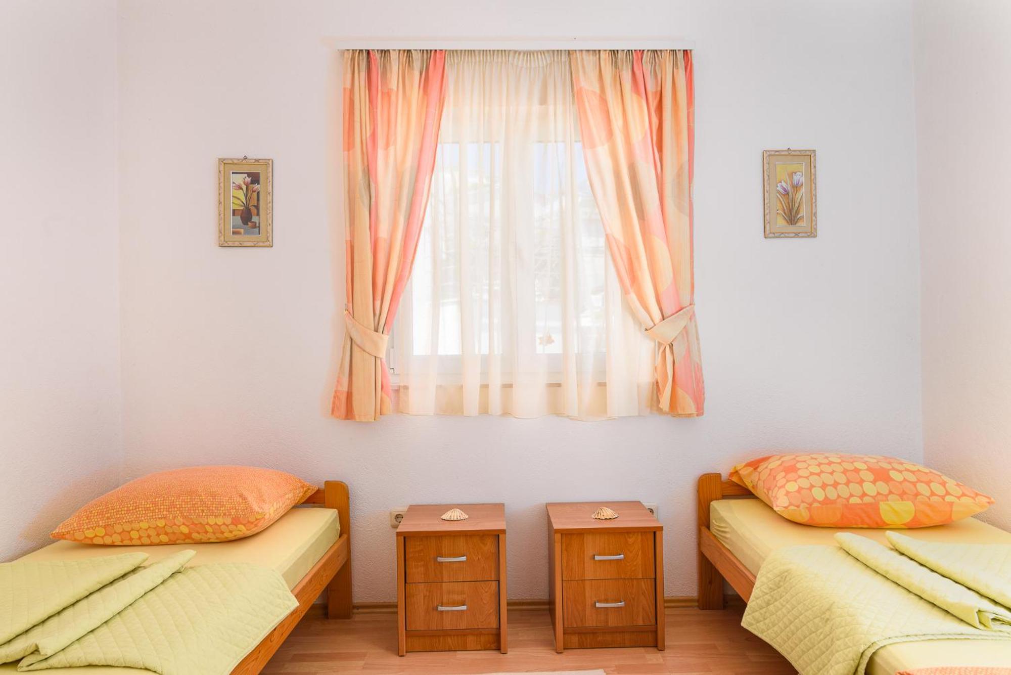 Apartmani Suki トロギール エクステリア 写真